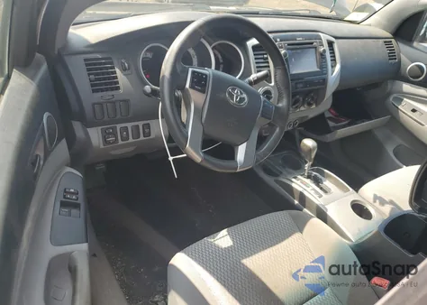 2013 Toyota Tacoma Access Cab z USA, uszkodzony, nr VIN 5TFUX4EN1DX017587